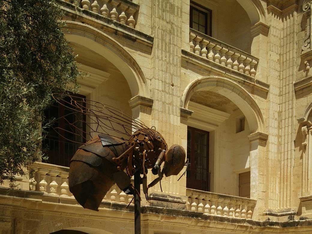 Street art, Iron bee in Malta